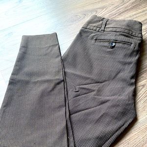 EUC- The Limited Exact Stretch - size 4